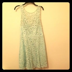 💚David's bridal bridesmaid mont green dress